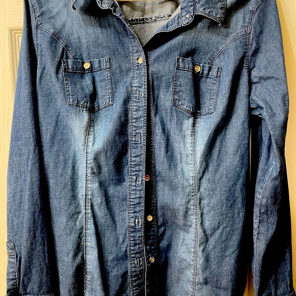 Denim blouse